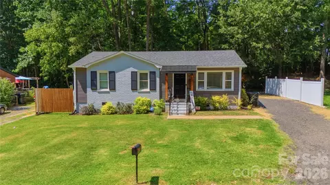 131 Hickory Ln, York, SC 29745