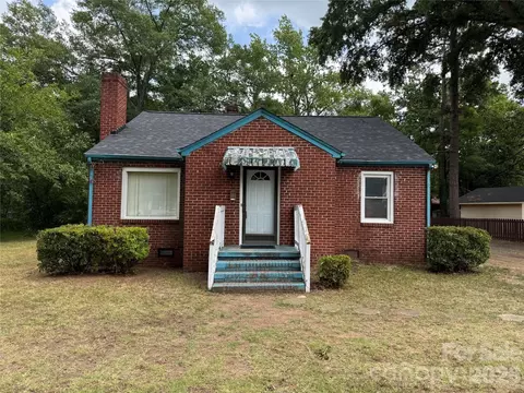 945 S Confederate Ave, Rock Hill, SC 29730