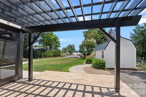 Exterior - 3662 Gordon St, Terrell, NC 28682 photo 2 of 7