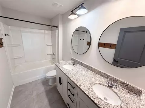 Bath - 7020 Chrysanthemum Rd, Lancaster, SC 29720 photo 1 of 3