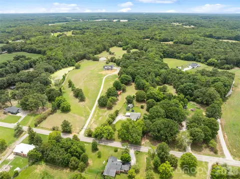6520 Plyler Mill Rd, Monroe, NC 28112 photo 5
