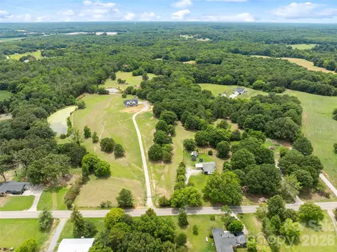 6520 Plyler Mill Rd, Monroe, NC 28112 photo 3