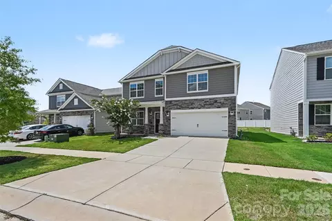 1307 Secrest Commons Dr, Monroe, NC 28112 photo 2