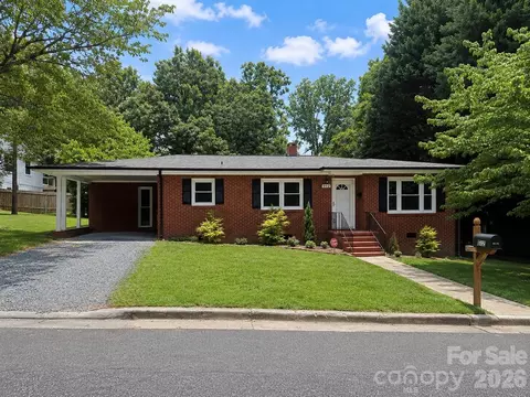 612 Brown Ave, Albemarle, NC 28001