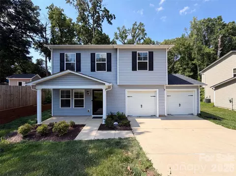 3413 Winslow Dr, Charlotte, NC 28269
