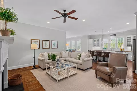 641 Hudson Pl, Davidson, NC 28036 photo 7