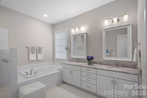 641 Hudson Pl, Davidson, NC 28036 photo 17