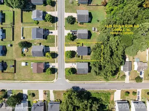 View/Area - 1429 River Run Rd, Lowell, NC 28098 photo 1 of 7