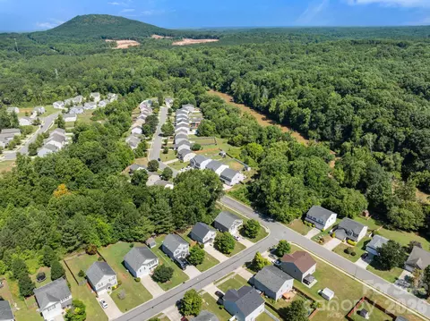 View/Area - 1429 River Run Rd, Lowell, NC 28098 photo 5 of 7