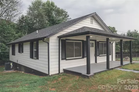 Exterior - 3974 Zero Mull Rd, Morganton, NC 28655 photo 2 of 2