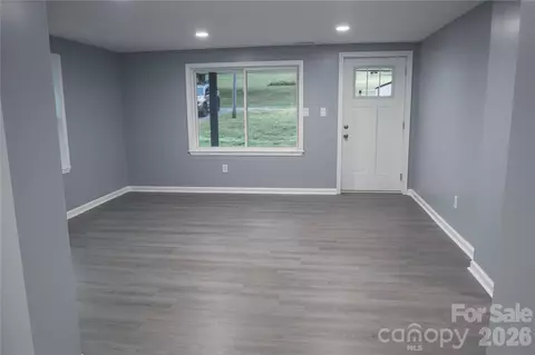 Living - 3974 Zero Mull Rd, Morganton, NC 28655 photo 2 of 2