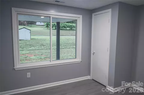 Bedroom - 3974 Zero Mull Rd, Morganton, NC 28655 photo 1 of 4