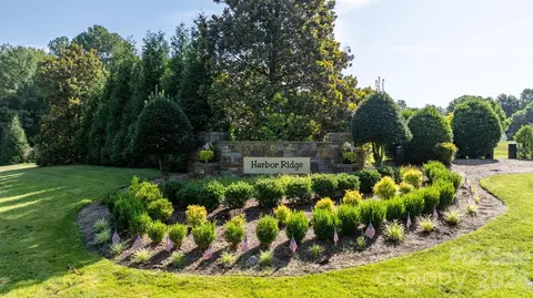 312 Twin Cove 137 Dr #137, Connelly Springs, NC 28612