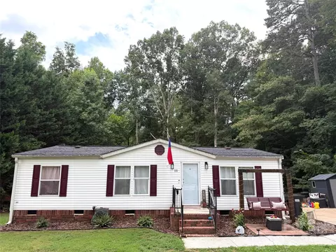 111 Patrice Pl, Mooresville, NC 28115