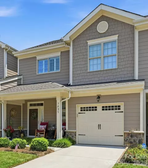 3025 Callaway Ct, Cramerton, NC 28032