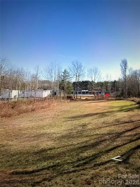 0000 E Broad St, Statesville, NC 28625