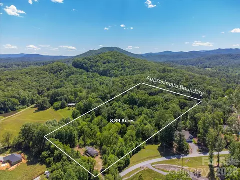 27 Shep Dr, Mills River, NC 29759