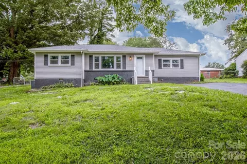 1317 Meadowbrook Cir, Salisbury, NC 28144
