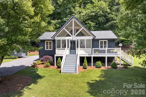243 Riversound Vlg, Hayesville, NC 28904