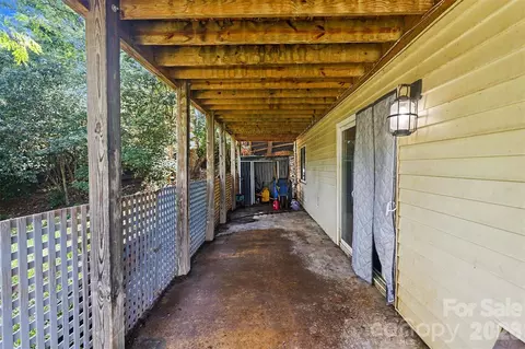 Exterior - 16033 Samoa Ct, Fort Mill, SC 29708 photo 4 of 7