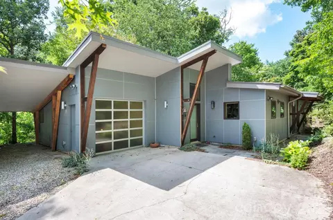 253 Edgewood Rd, Asheville, NC 28804