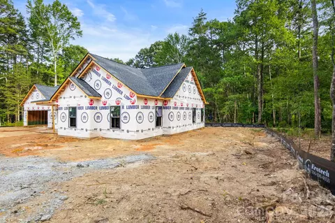 Exterior - 816 Winding Brook Rd, Monroe, NC 28112 photo 2 of 2