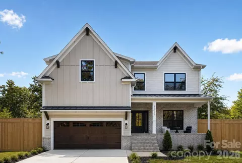21017 Entrada Dr, Cornelius, NC 28031