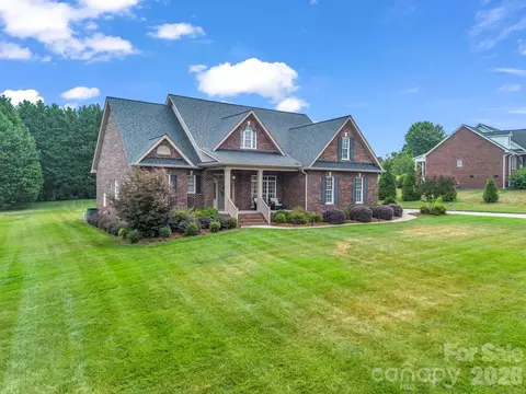 722 Cedar Hill Dr, Shelby, NC 28152
