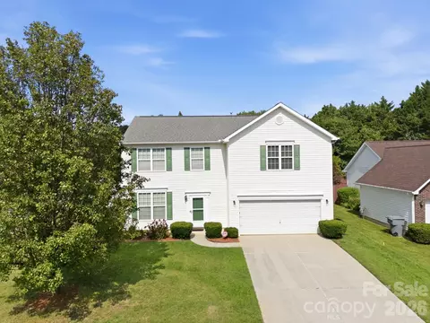 8818 Norway Ct, Charlotte, NC 28269
