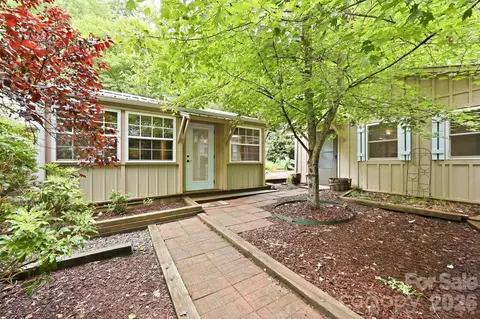 98 Secluded Cv, Waynesville, NC 28785