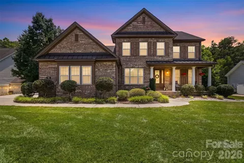 742 Pela Vista Ct, Fort Mill, SC 29715