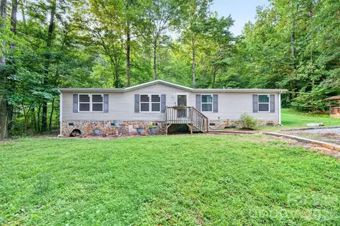 5249 Antler Dr, Iron Station, NC 28080