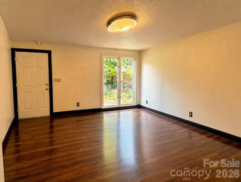 115 E Geroid St, Salisbury, NC 28144 photo 3