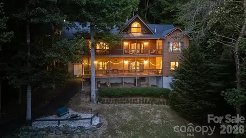317 Von Trapp Ln, Tuckasegee, NC 28783