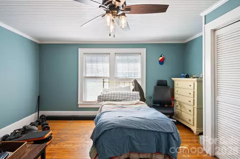 Bedroom - 313 E Main St, Morganton, NC 28655 photo 6 of 7