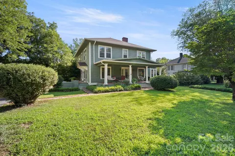 Exterior - 313 E Main St, Morganton, NC 28655 photo 2 of 9