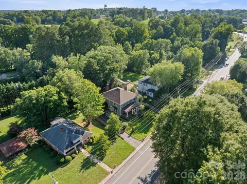 View/Area - 313 E Main St, Morganton, NC 28655 photo 1 of 5