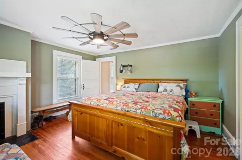 Bedroom - 313 E Main St, Morganton, NC 28655 photo 3 of 7
