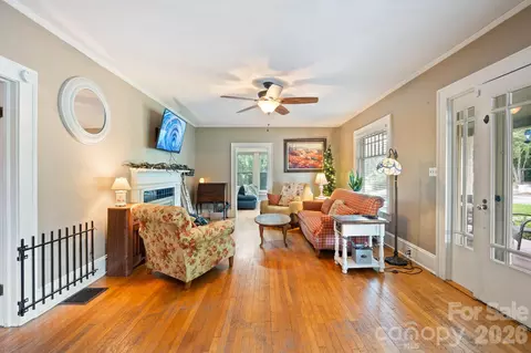 Living - 313 E Main St, Morganton, NC 28655 photo 2 of 3
