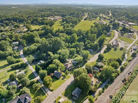 View/Area - 313 E Main St, Morganton, NC 28655 photo 5 of 5