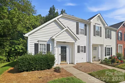 932 Heritage Pkwy, Fort Mill, SC 29715