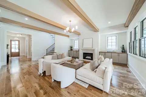 710 Lochridge Rd, Charlotte, NC 28209