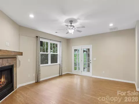 11 Eagle Pointe Way, Flat Rock, NC 28731 photo 12