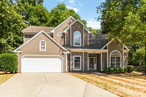 9122 Fairbridge Rd, Charlotte, NC 28277