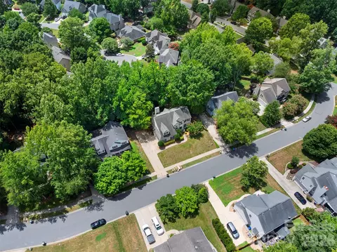 View/Area - 8610 Forest Shadow Cir, Cornelius, NC 28031 photo 1 of 3