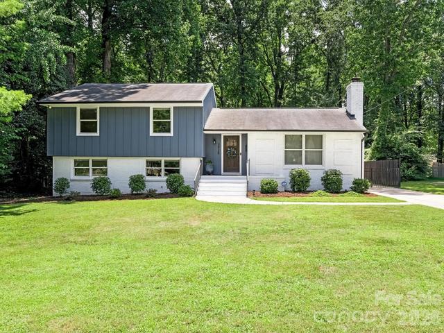 3928 Kitley Pl, Charlotte, NC 28210