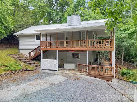 108 Easy St, Cedar Mountain, NC 28718 photo 3