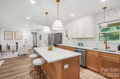 12620 Idlewild Rd, Matthews, NC 28105