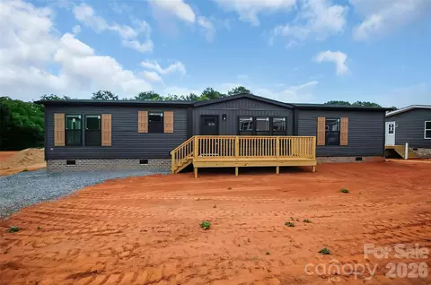 805 Eagle View Ln, Lawndale, NC 28090