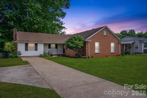 115 Bent Creek Ranch Rd, Asheville, NC 28806